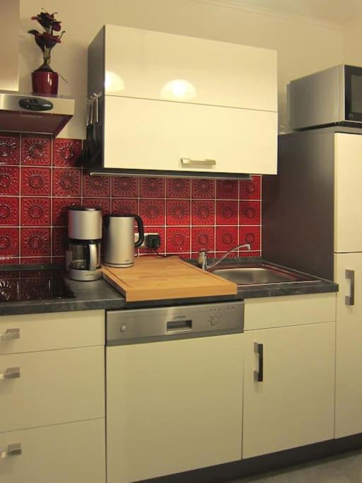 Modernes 1 Zimmer Luxusappartement Kleiner Roland Mit Parkplatz Und Balkon In Bremen Naehe Zentrum Ngoại thất bức ảnh